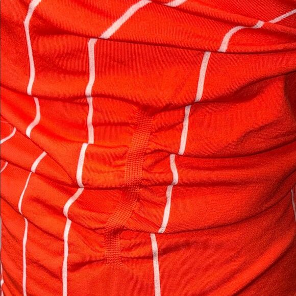 Athleta Fast Finish Line Tank - Picture 3 of 11